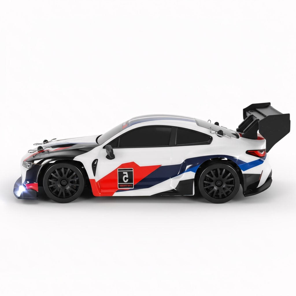 BMW M4 GT3 RC 1/24 - drift et piste avec LED